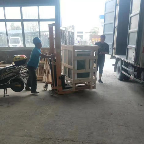 10月26日一臺48kw<a href='http://www.jbmp3battery.com/dianre' target='_blank'><u>電加熱蒸汽發(fā)生器</u></a>發(fā)往湖南