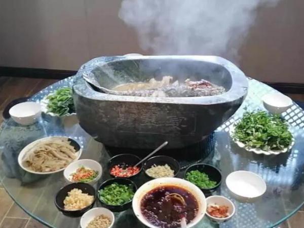 24kw蒸汽發(fā)生器用于石鍋魚加熱 24kw蒸汽發(fā)生器用于石鍋魚加熱