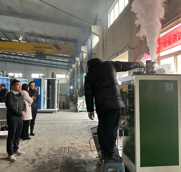 俄羅斯客戶來(lái)我司工廠實(shí)地參觀考察