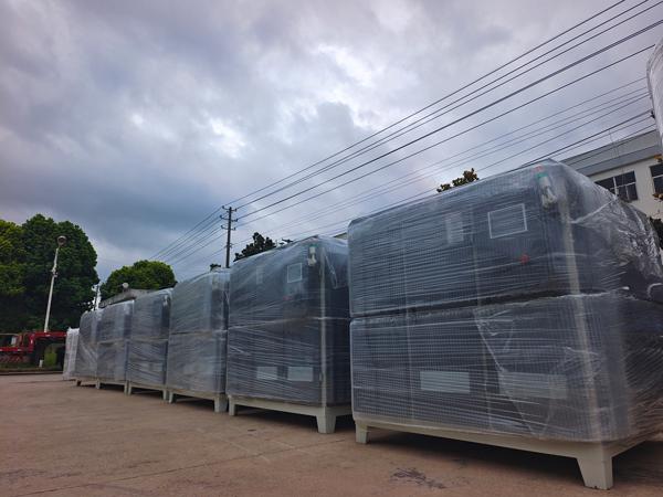7臺<a href='http://www.jbmp3battery.com/dianre/289.html' target='_blank'><u>360kw</u></a>蒸汽發(fā)生器用于醬油制造